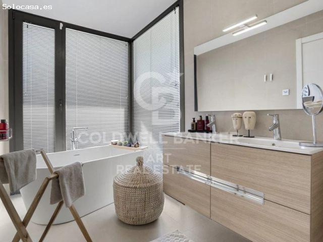Exclusiva villa con vistas al mar en La Duquesa Manilva