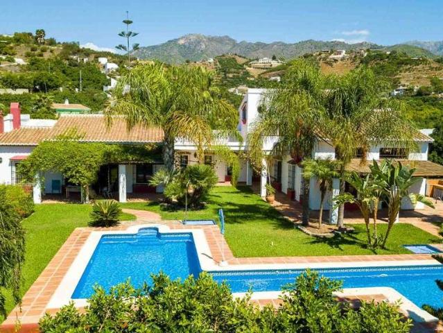 Exclusiva Villa / Chalet de 1400 m2 en venta en Frigiliana, Andalucía