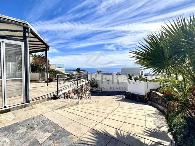 Exclusiva Villa / Chalet de 150 m2 en venta en Tabaiba, España