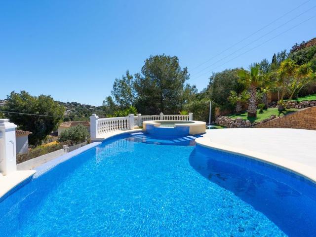 Exclusiva Villa / Chalet de 150 m2 en venta en Jávea, España