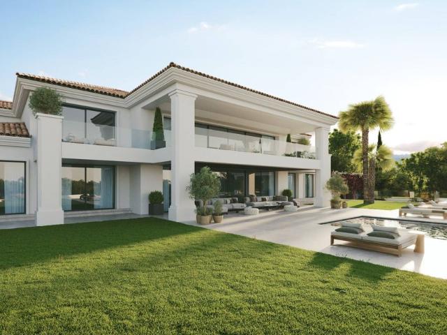 Exclusiva Villa / Chalet de 1605 m2 en venta en Marbella, Andalucía