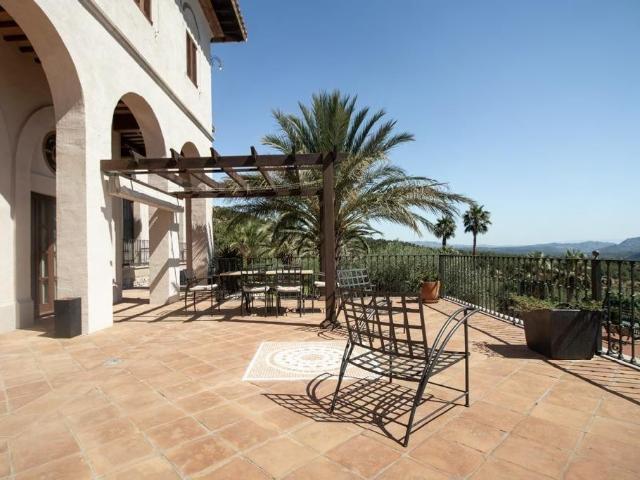 Exclusiva Villa / Chalet de 1694 m2 en venta en Cherta, Cataluña