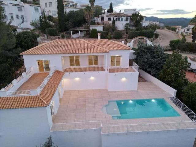 Exclusiva Villa / Chalet de 170 m2 en alquiler en Pego, Comunidad Valenciana