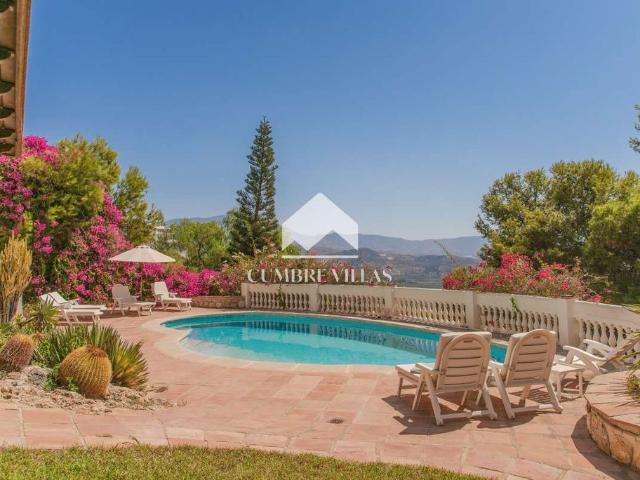 Exclusiva Villa / Chalet de 1723 m2 en venta en Salobreña, España