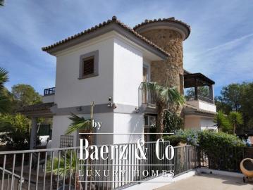 Exclusiva Villa / Chalet de 180 m2 en venta en Finestrat, España