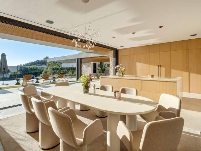 Exclusiva Villa / Chalet de 1028 m2 en venta en Benahavís, España