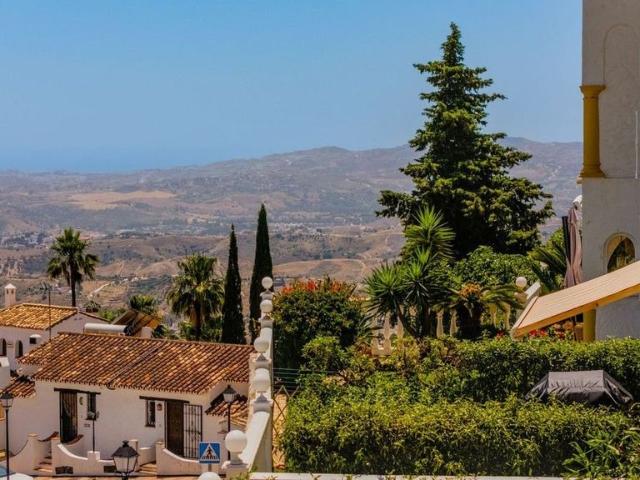 Exclusiva Villa / Chalet de 111 m2 en venta en Mijas, España
