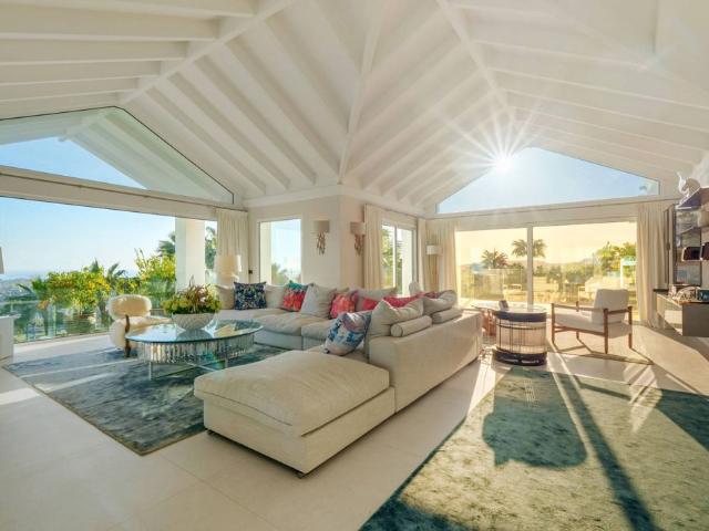 Exclusiva Villa / Chalet de 1177 m2 en venta en Benahavís, Andalucía
