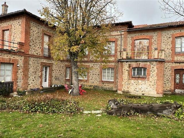 Exclusiva Villa / Chalet de 1200 m2 en venta en Navas de Ríofrío, Castilla y León