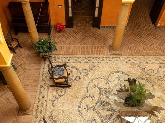 Exclusiva Villa / Chalet de 1204 m2 en venta en Tocina, Andalucía