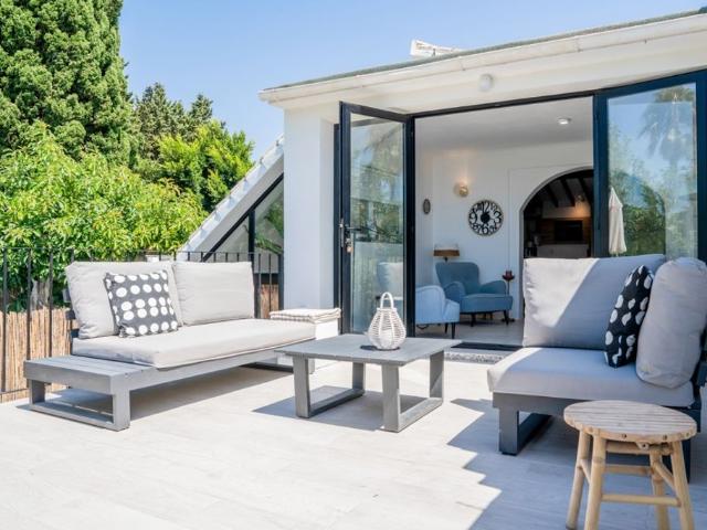 Exclusiva Villa / Chalet de 130 m2 en venta en Estepona, España