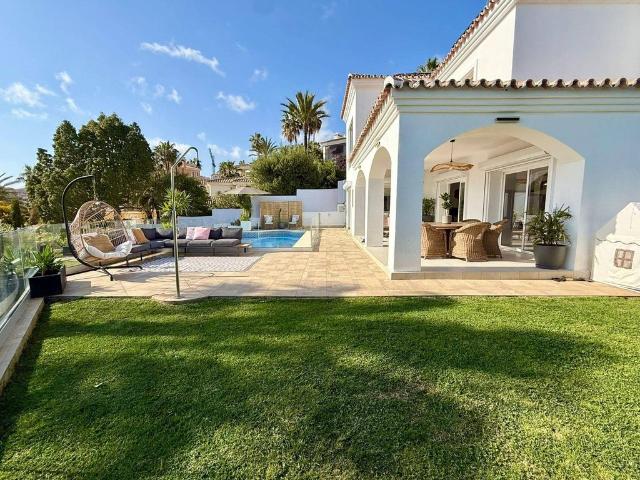 Exclusiva Villa / Chalet de 250 m2 en venta en Mijas, Andalucía