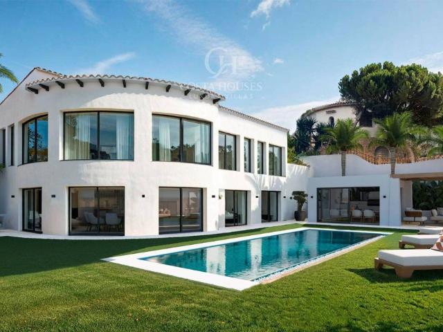 Exclusiva Villa / Chalet de 264 m2 en venta en Jávea, España