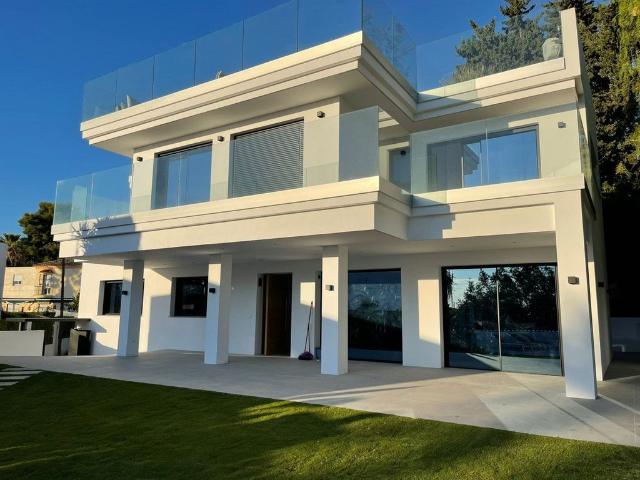 Exclusiva Villa / Chalet de 273 m2 en alquiler en Marbella, España