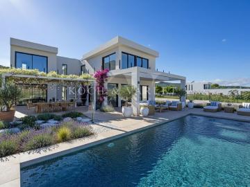 Exclusiva Villa / Chalet de 203 m2 en venta en Jávea, España