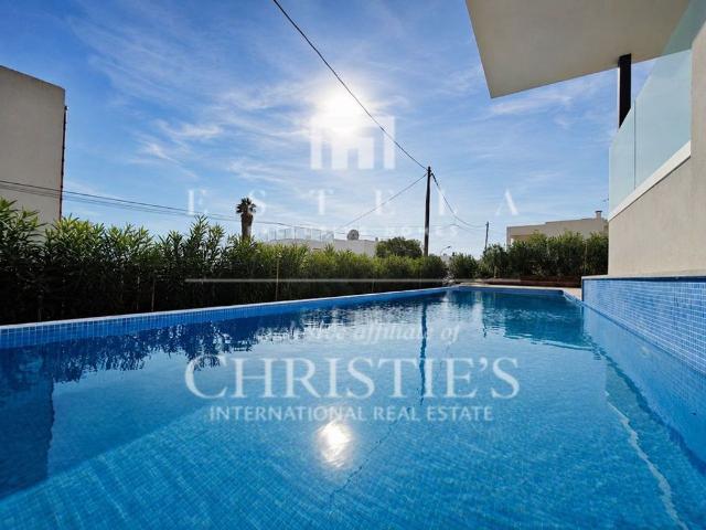 Exclusiva Villa / Chalet de 340 m2 en venta en Santa Eulalia del Río, España