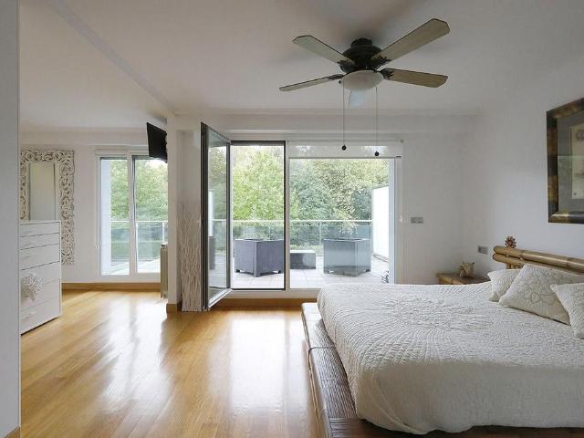 Exclusiva Villa / Chalet de 380 m2 en venta en Irún, País Vasco