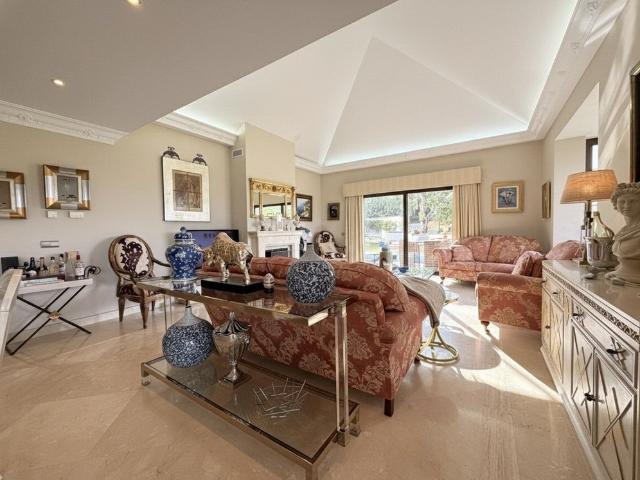 Exclusiva Villa / Chalet de 389 m2 en venta en Mijas Costa, Andalucía