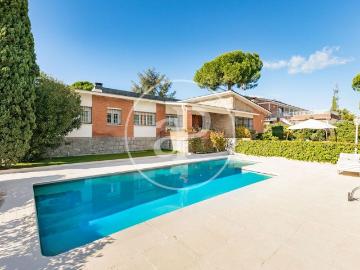 Villa en venta en La Isabela - Jardín