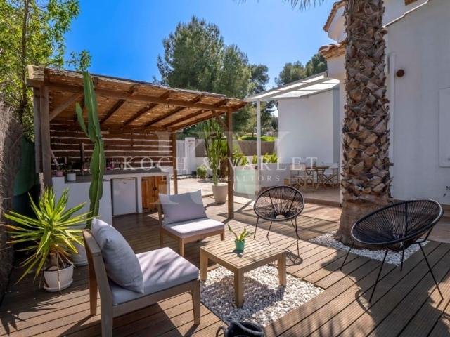 Exclusiva Villa / Chalet de 317 m2 en venta en Jávea, España