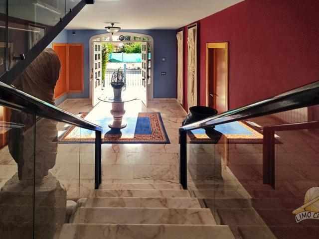 Exclusiva Villa / Chalet de 450 m2 en venta en Moratalla, Murcia