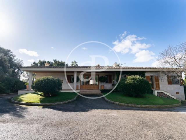 Villa / Chalet de 340 m2 en venta en Marratxí, Baleares