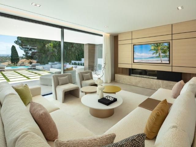 Exclusiva Villa / Chalet de 556 m2 en venta en Nueva Andalucia, España