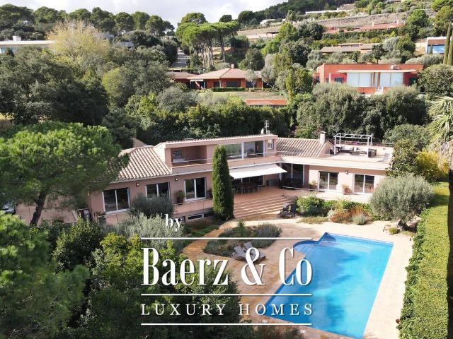 Exclusiva Villa / Chalet de 560 m2 en venta en Begur, Cataluña