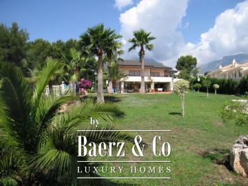 Exclusiva Villa / Chalet de 577 m2 en venta en la Nucia, Comunidad Valenciana