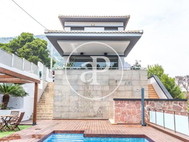 Exclusiva Villa / Chalet de 584 m2 en venta en Sagunto, España