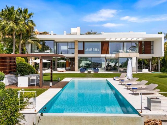 Exclusiva Villa / Chalet de 589 m2 en alquiler en Marbella, Andalucía
