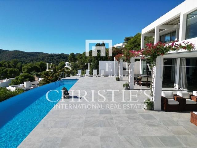 Exclusiva Villa / Chalet de 522 m2 en venta en Santa Eulalia del Río, España