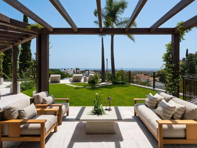 Exclusiva Villa / Chalet de 644 m2 en venta en Benahavís, Andalucía