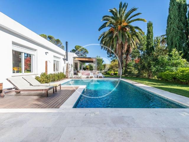 Exclusiva Villa / Chalet de 650 m2 en venta en Pozuelo de Alarcón, Comunidad de Madrid
