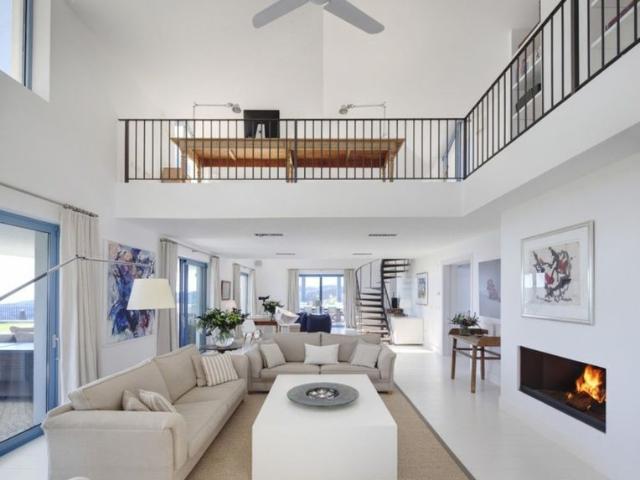 Exclusiva Villa / Chalet de 682 m2 en venta en Marbella, España
