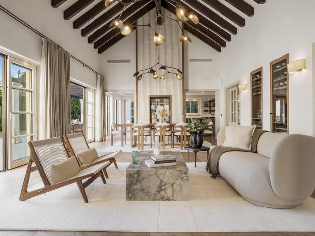 Exclusiva Villa / Chalet de 603 m2 en venta en Marbella, Andalucía