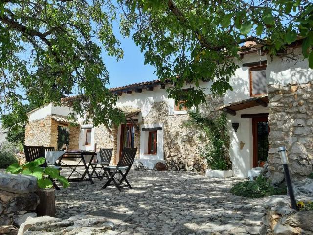 Exclusiva Villa / Chalet de 601 m2 en venta en Villacarrillo, Andalucía