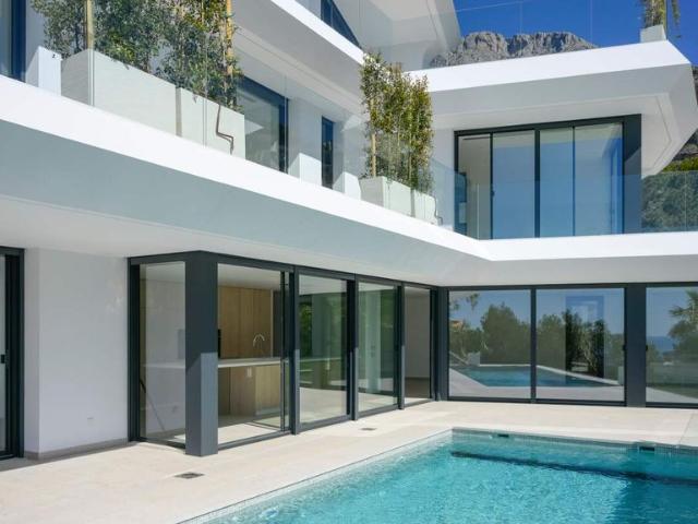 Exclusiva Villa / Chalet de 609 m2 en venta en Altea, España