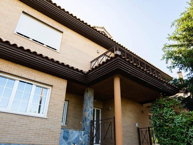 Exclusiva Villa / Chalet de 626 m2 en alquiler en Las Rozas de Madrid, Comunidad de Madrid