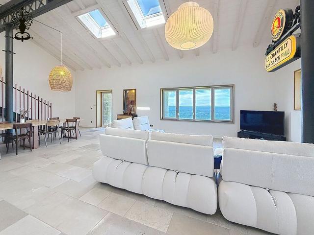 Exclusiva Villa / Chalet de 700 m2 en venta en San Sebastián, España