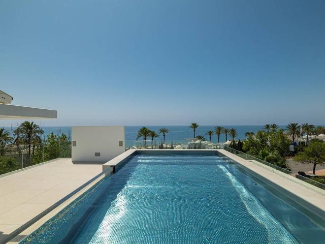 Exclusiva Villa / Chalet de 714 m2 en venta en The Golden Mile, España
