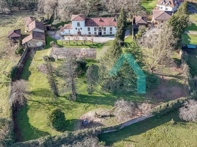 Exclusiva Villa / Chalet de 980 m2 en venta en Oviedo, Asturias