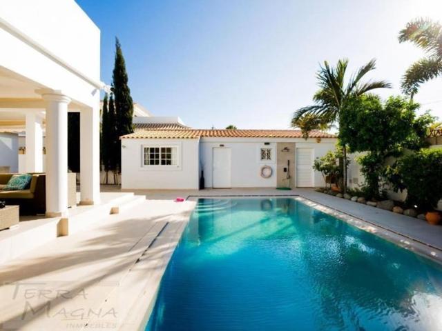 Villa / Chalet de lujo de 300 m2 en alquiler en Arona, España