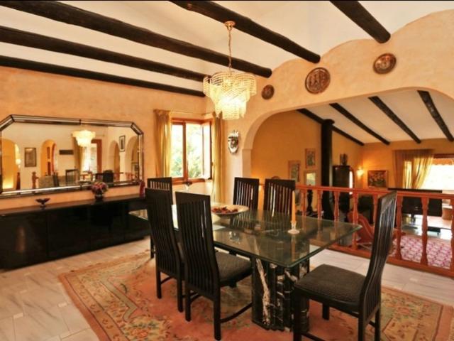 Exclusiva Villa / Chalet en alquiler Calvià, España
