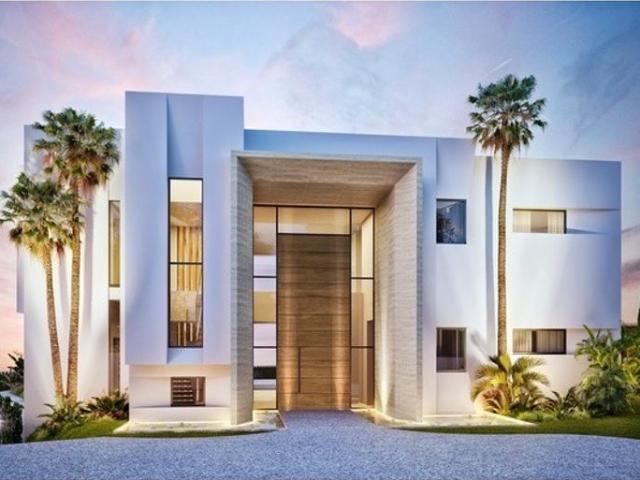 Exclusiva Villa / Chalet en venta Marbella, España