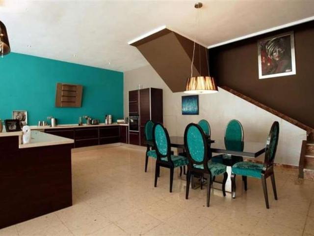 Exclusiva Villa / Chalet en venta Marbella, España