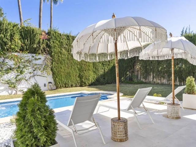 Exclusiva Villa / Chalet en venta Mijas Costa, España