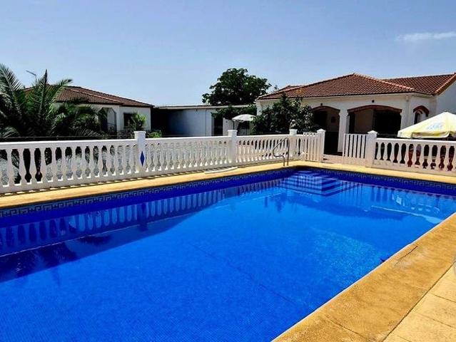 Exclusiva Villa / Chalet en venta Moraleda de Zafayona, España