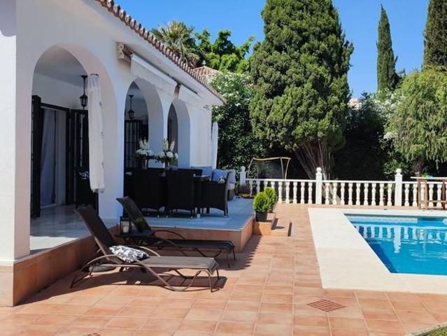 Exclusiva Villa / Chalet en venta Nueva Andalucia, Andalucía