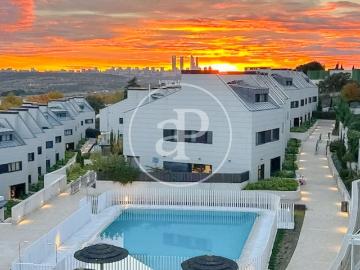 Exclusiva Villa / Chalet en venta Alcobendas, España